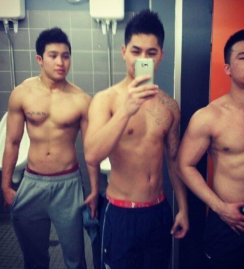 พ่อหนุ่ม หุ่นฟิน 70 !!