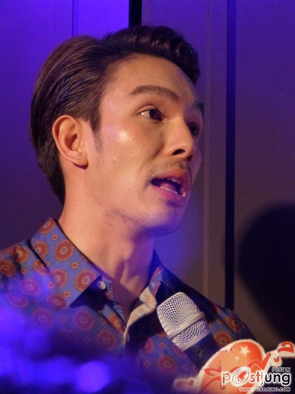 อั้มๆ  ปากแดงอีกทีชอบ