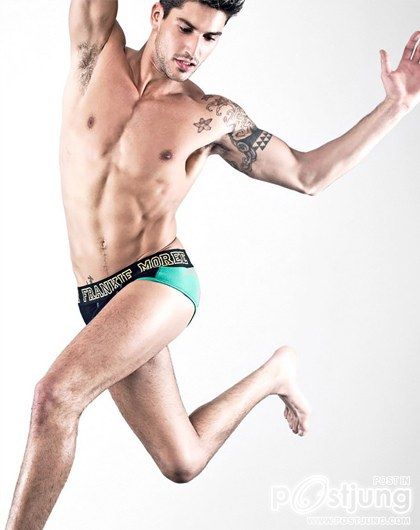 Miguel Iglesias : Frankie Morello