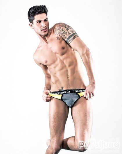 Miguel Iglesias : Frankie Morello