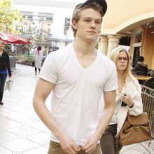 หนังใหม่ Crush รักจ้องเชือด