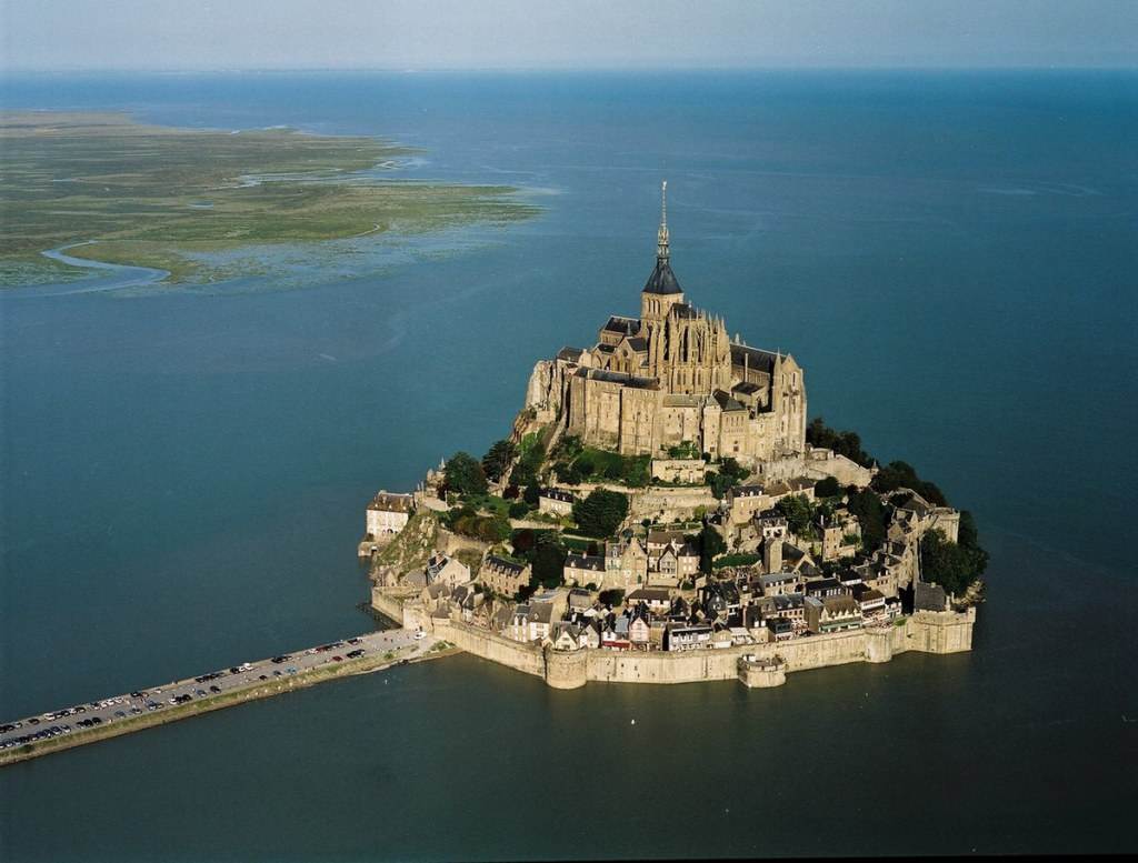 มงต์-แซงต์-มิเชล(Mont Saint-Michel) ฝรั่งเศส