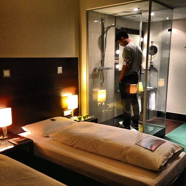 เวียร์ ศุกลวัฒน์ .. Update Instagram