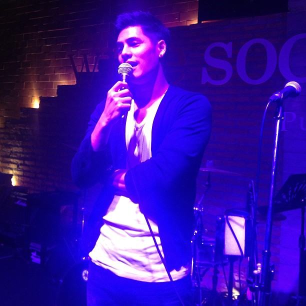 ซี ศิวัฒน์  หล่อเท่ห์ !!