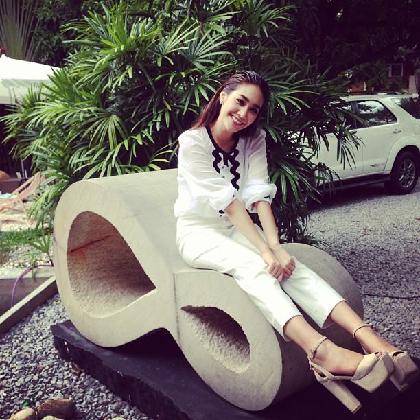 มิน พีชญา วัฒนามนตรี