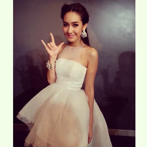 มิน พีชญา วัฒนามนตรี