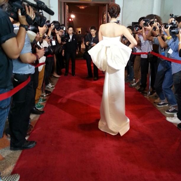 มิน พีชญา วัฒนามนตรี