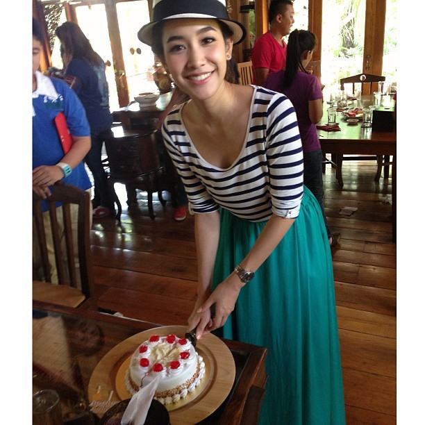 มิน พีชญา วัฒนามนตรี