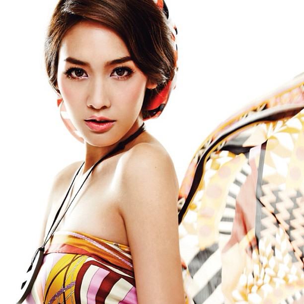 มิน พีชญา วัฒนามนตรี