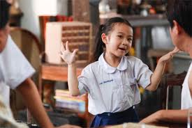 เด็กไทยน่ารักไม่เเพ้ชาติใดในโลก