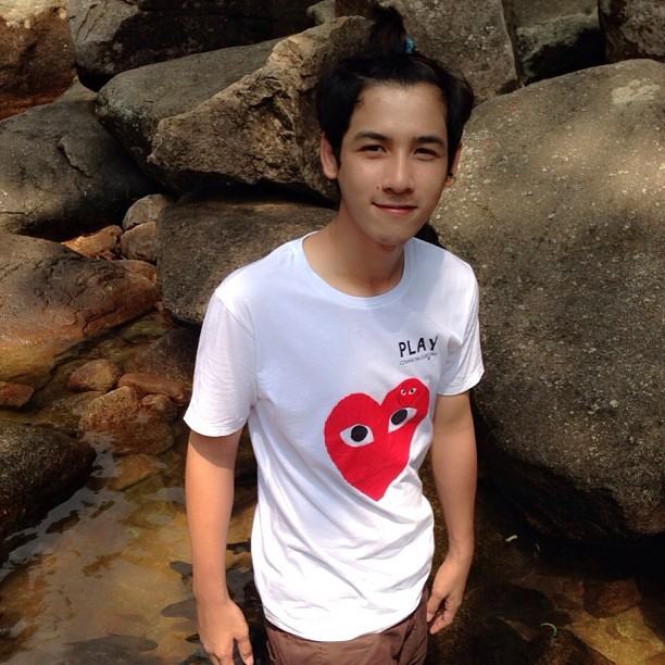 ปลั๊ก สวีเดน น้องใหม่จากละครพื้นบ้าน "จันทร์สุริยะคาธ"