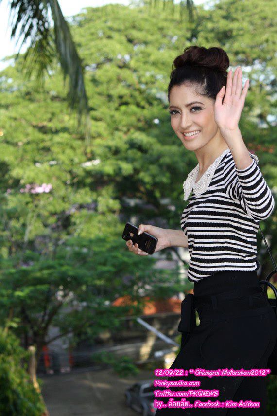 พิ้งค์กี้ vs ขวัญ ใครสวยกระชากใจกว่ากัน