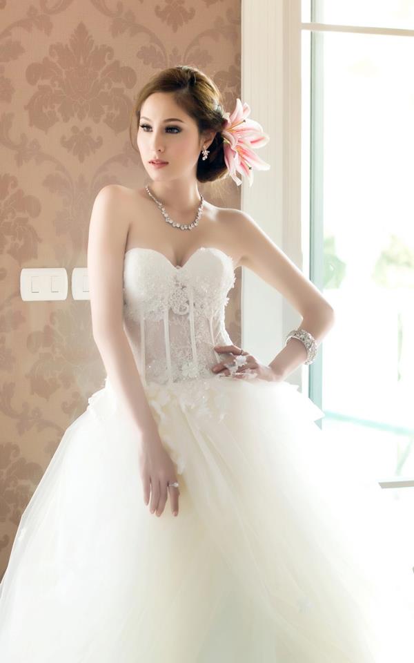 พิ้งค์กี้ vs ขวัญ ใครสวยกระชากใจกว่ากัน