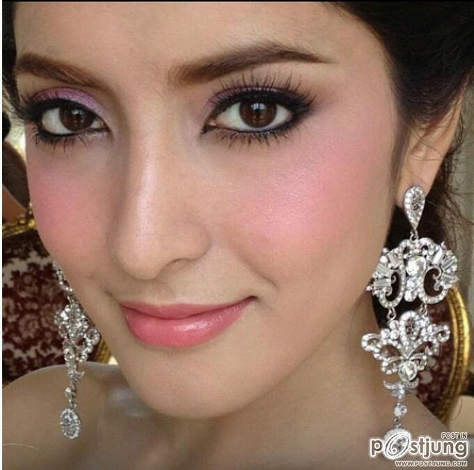 พิ้งค์กี้ vs ขวัญ ใครสวยกระชากใจกว่ากัน