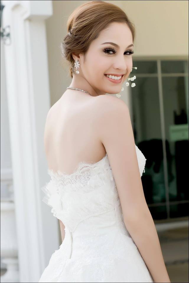 พิ้งค์กี้ vs ขวัญ ใครสวยกระชากใจกว่ากัน