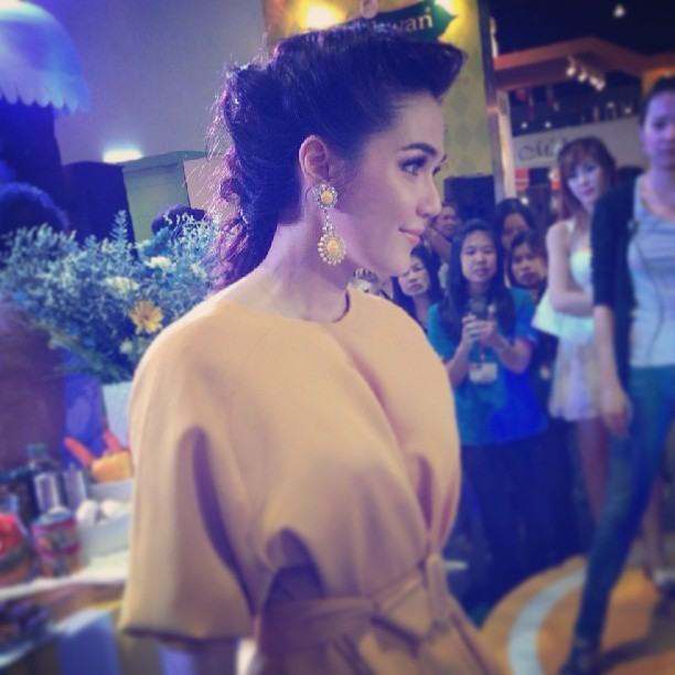 ชมพู่ อารยา