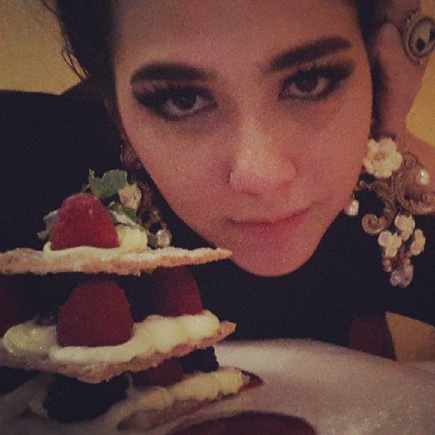 ชมพู่ อารยา