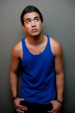 หล่อบ้างน่ารักบ้าง ๒