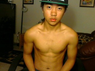 หล่อบ้างน่ารักบ้าง ๒