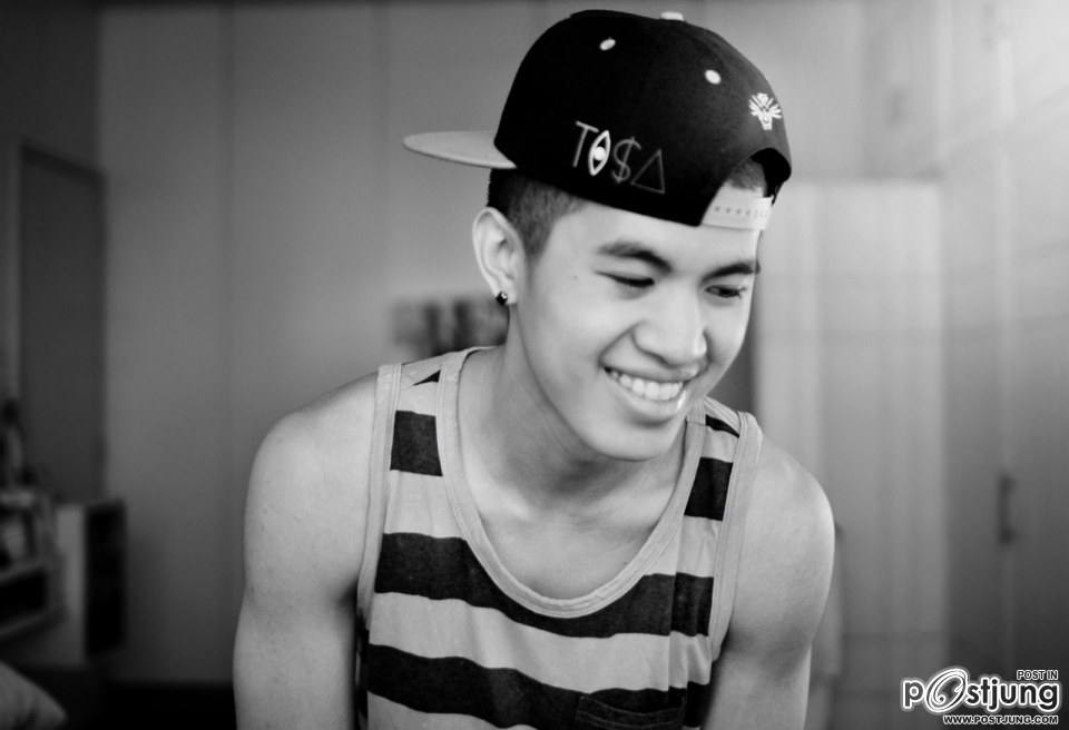 หล่อบ้างน่ารักบ้าง ๒