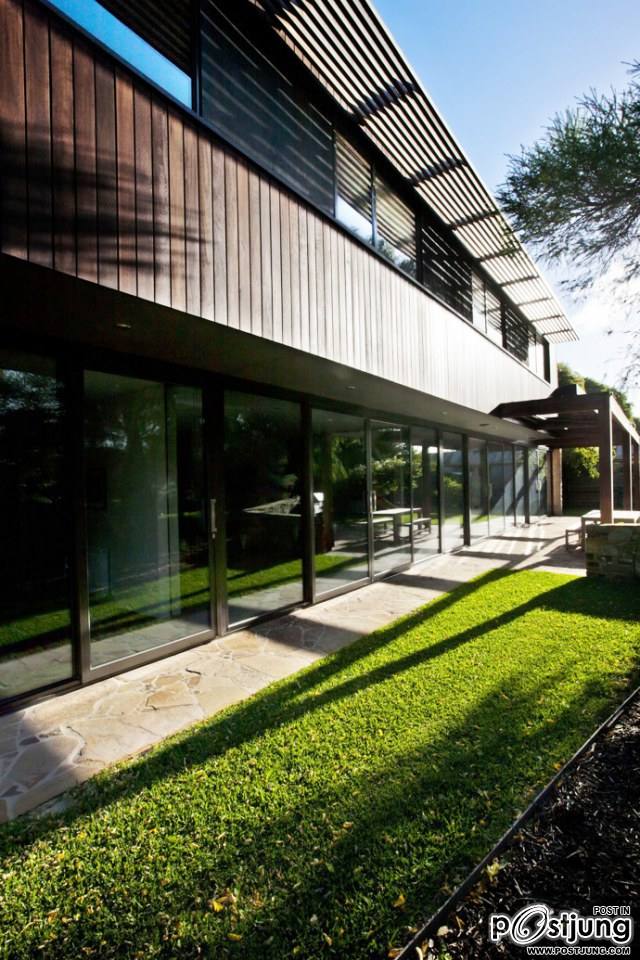 Point Lonsdale Beach House by Baenziger Coles