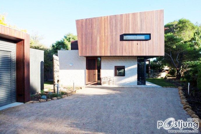 Point Lonsdale Beach House by Baenziger Coles