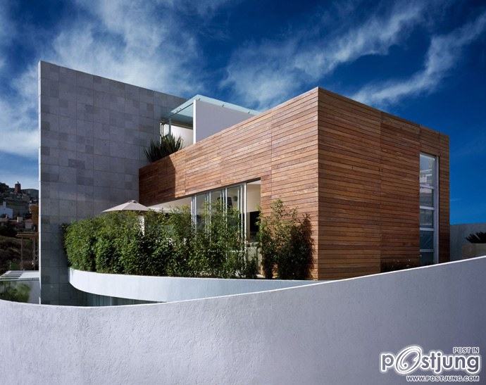 Contemporary Residence in Mexico City: M-House by Micheas Architects