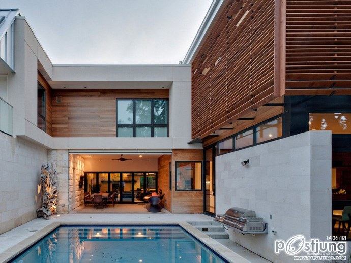 Caruth Boulevard Residence by Tom Reisenbichler