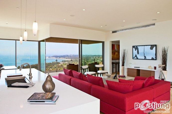 Bridge House in Malibu by Sorensen Architects