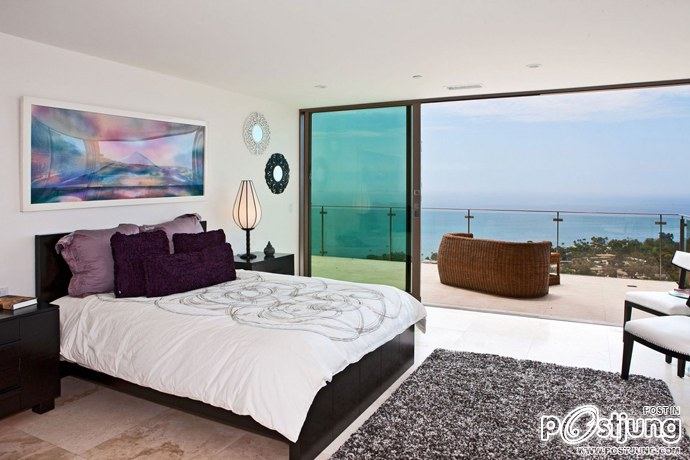 Bridge House in Malibu by Sorensen Architects