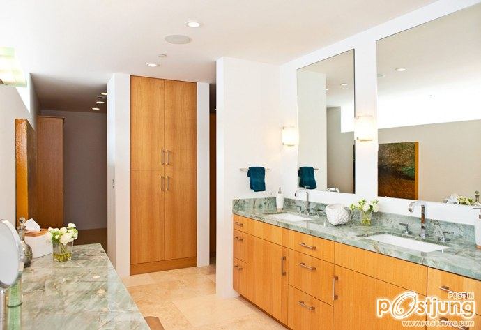 Bridge House in Malibu by Sorensen Architects