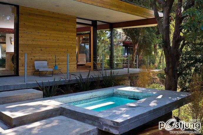 Sycamore House by Aaron Neubert Architects