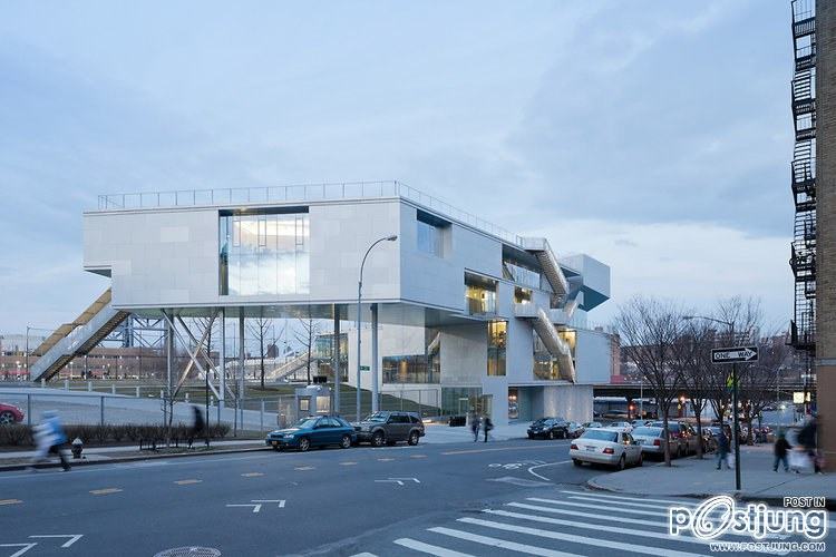 Steven Holl&rsquo;s Sports Complex For Columbia