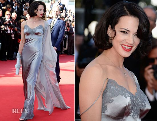 Asia Argento ชูนิ้วกลาง ใส่ช่างภาพ หนังเมืองคานส์