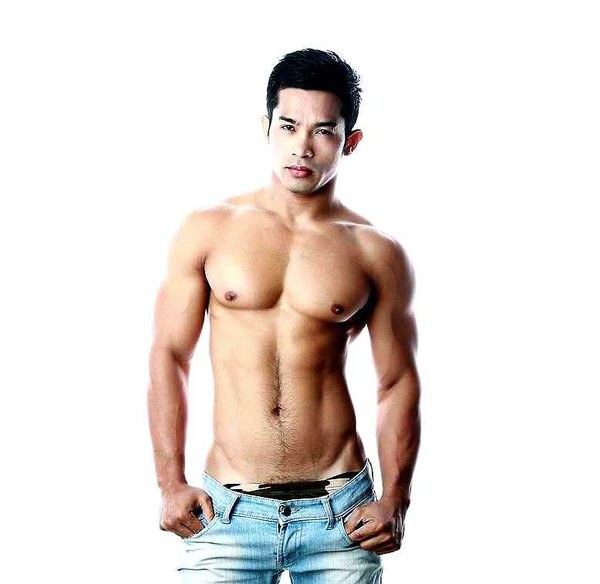 แต่ล่ะคนหุ่นดีมากมาย