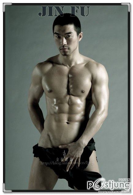 หล่อเท่เข้มข้น