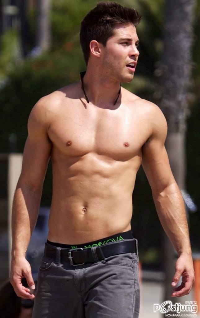 หล่อเท่เข้มข้น