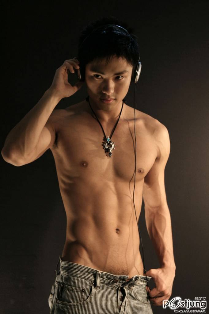 ห่อหม่กสักห่อ