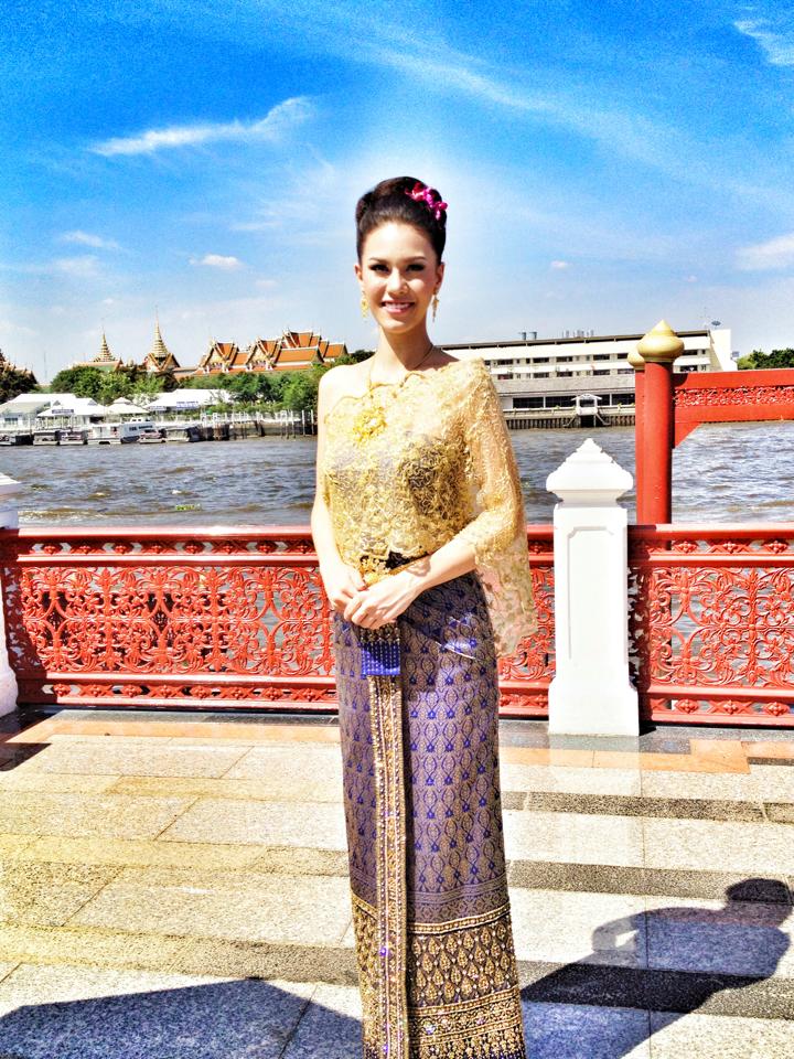 น้องนาตาลี มิสไทยแลนด์เวิลด์ 2013 ถ่ายทำ VTR ในการประกวดมิสเวิลด์