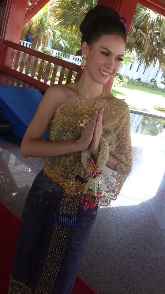 น้องนาตาลี มิสไทยแลนด์เวิลด์ 2013 ถ่ายทำ VTR ในการประกวดมิสเวิลด์