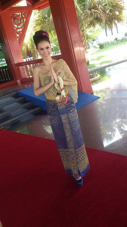 น้องนาตาลี มิสไทยแลนด์เวิลด์ 2013 ถ่ายทำ VTR ในการประกวดมิสเวิลด์