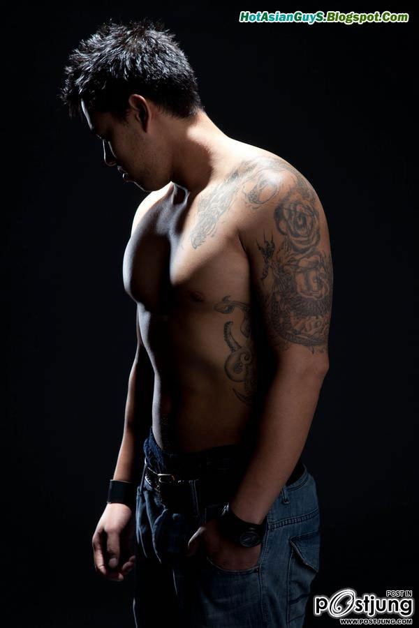 ล่ำๆนะเนี้ย