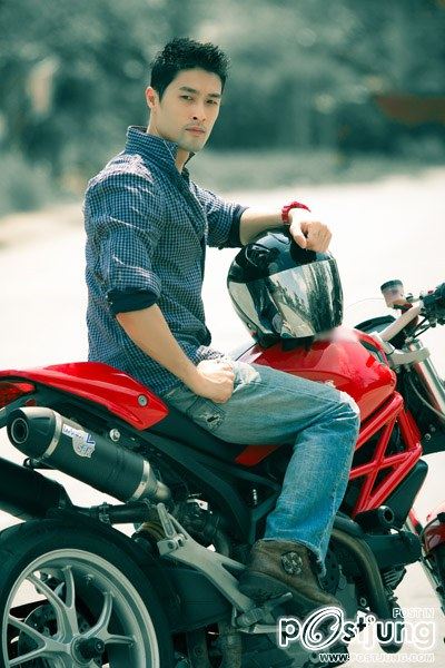 จอนนี่ เหงียน หล่อเท่