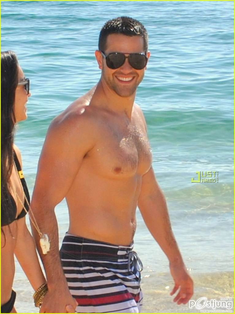 ดาราเข้มๆ ต่างแดน