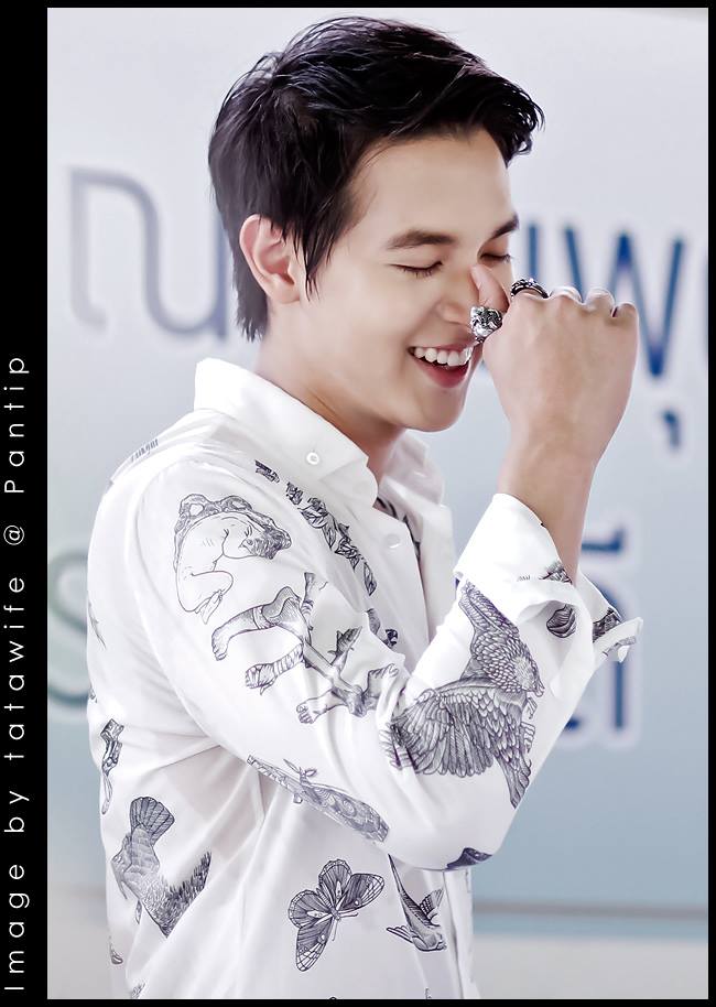 เจมส์ จิรายุ @ งาน อิ่มบุญอิ่มใจกับคุณชายพุฒิภัทร