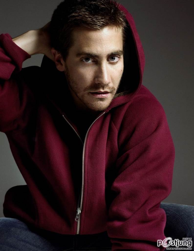 JAKE gyllenhaal หล่อเข้มตาสวย