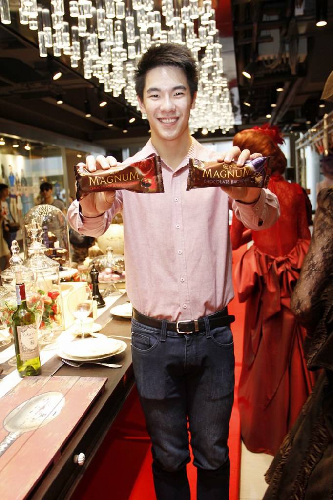 น้องเอิร์นจากงาน Magnum the Chocolatier