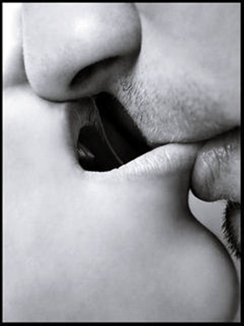 จูบแบบไหนดี sweet kiss