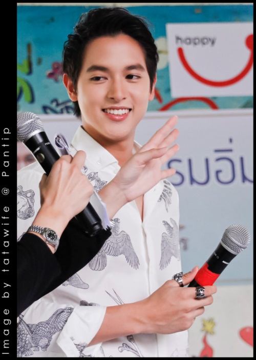 เจมส์ จิรายุ กับกิจกรรมอิ่มบุญ สร้างความสุขให้น้อง ณ บ้านราชาวดี