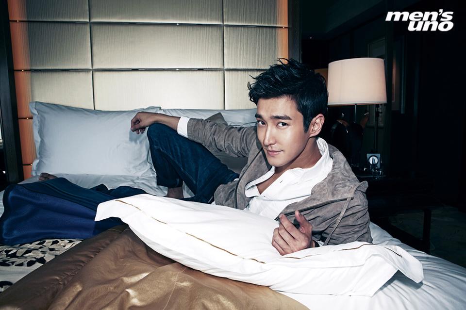 Siwon @ Men's uno HK May 2013